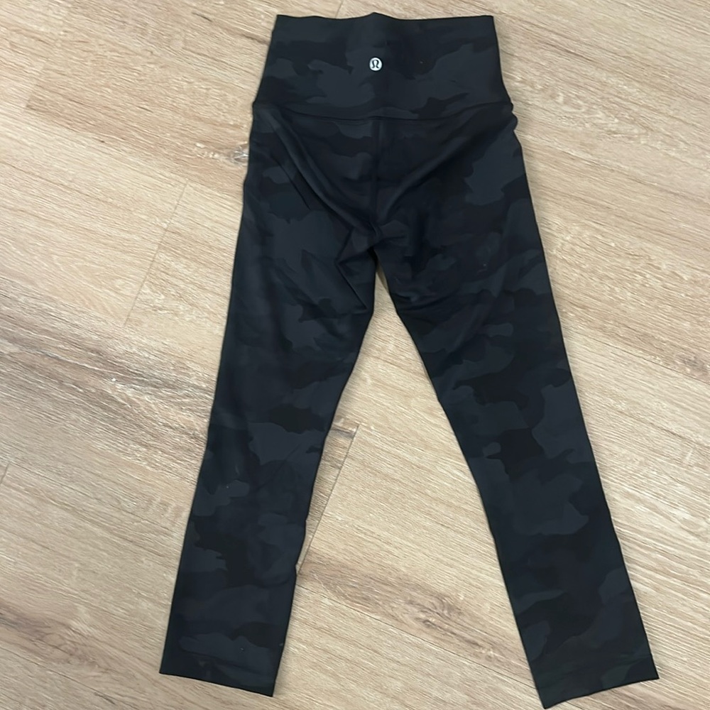 Lululemon Align High Rise Crop 23”